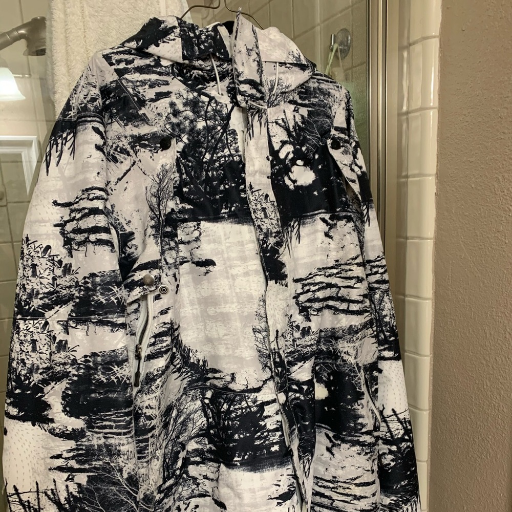 Oakley snow jacket